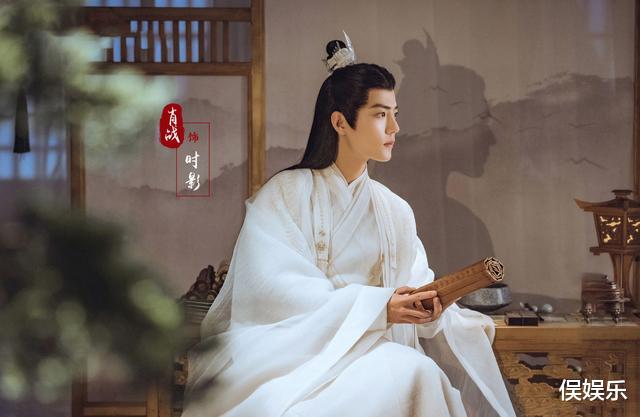 肖战|《玉骨遥》官宣，肖战素衣薄纱仙气足，看到女主大家都愣住了