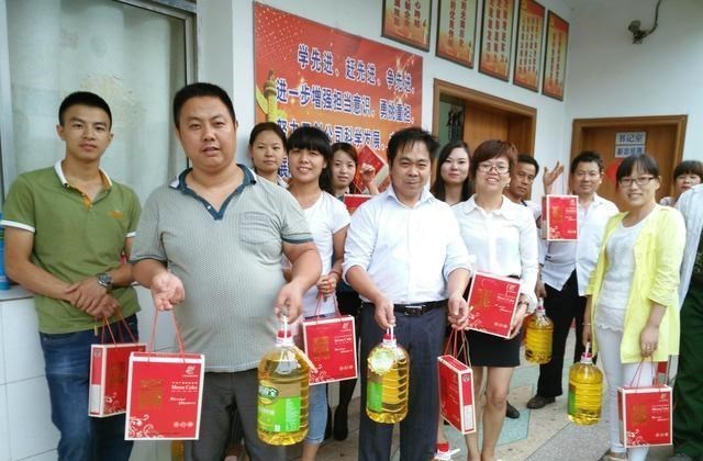 国务院常务会议|你知道“六险二金”吗？新增的“一险一金”，让未来养老更有保障