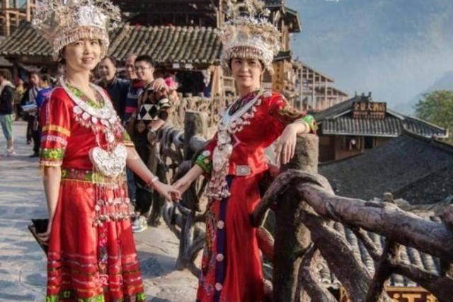 成都 户外露营,女白领穷游爱上“混帐”要小心,原因让男驴友受不了