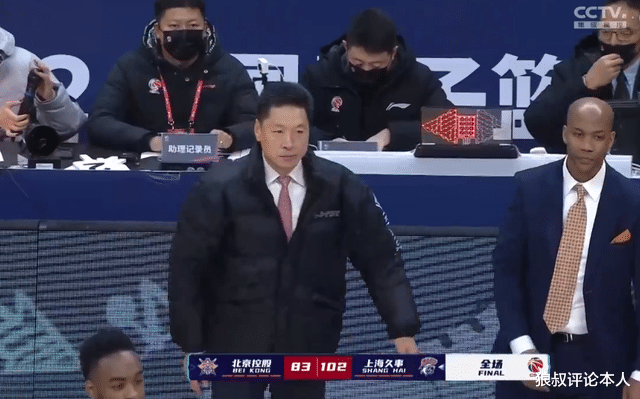 李春江|19分大勝！李春江KO馬布里，馮萊23+14無(wú)人能擋，春哥反應(yīng)太真實(shí)