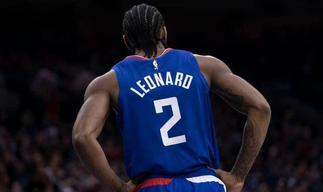 斯蒂芬·库里|美媒最佳阵容惹争议：詹姆斯3阵，威少落选，库里领衔1阵