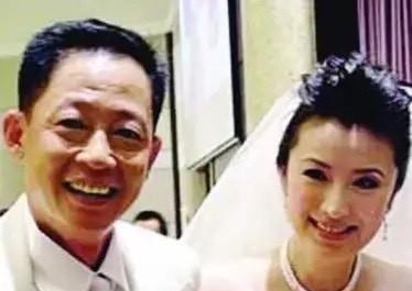 徐帆|两人奉子成婚，如今两人已婚13年恩爱如初，没有任何绯闻