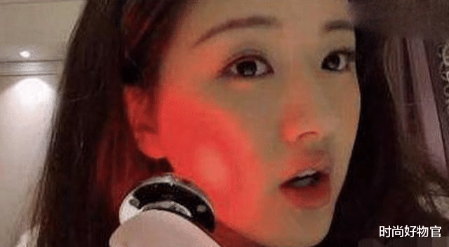 护肤|赵露思素颜令人羡慕,皮肤自带“磨皮”,张韶涵:护肤比化妆重要