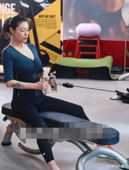 汪峰|汪峰34岁前女友晒健身照，穿深V身材傲人，多次嘲讽章子怡