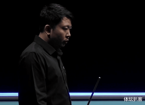 丁俊暉|3-4！丁俊暉遭絕殺：浪費(fèi)2個(gè)賽點(diǎn)，低級失誤葬送勝利，首輪游出局