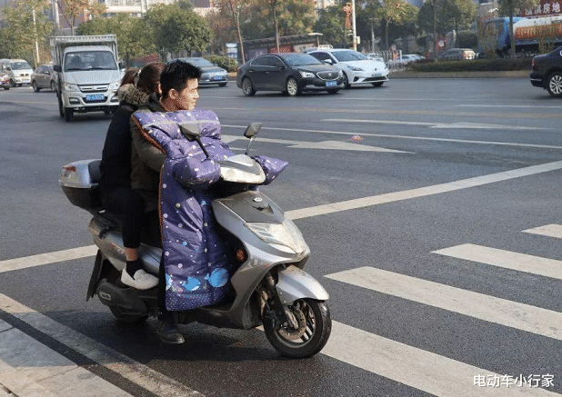 电动车小行家 5月起，电动车“4禁”行为别再碰了，交警查到或将罚款、扣车
