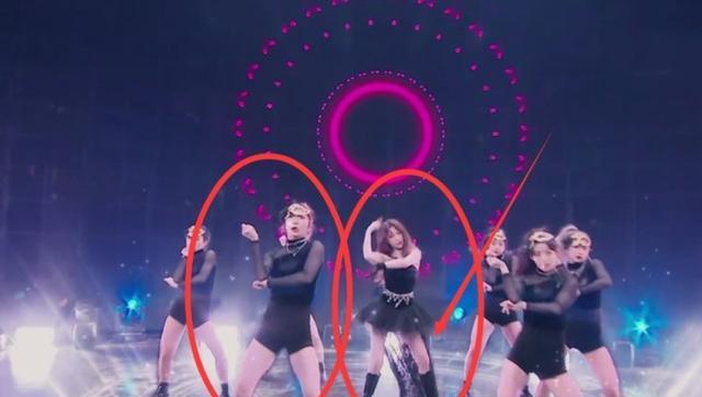 虞书欣|过年胖十斤？当虞书欣和女舞伴站一起，腿围粗细太伤自尊了