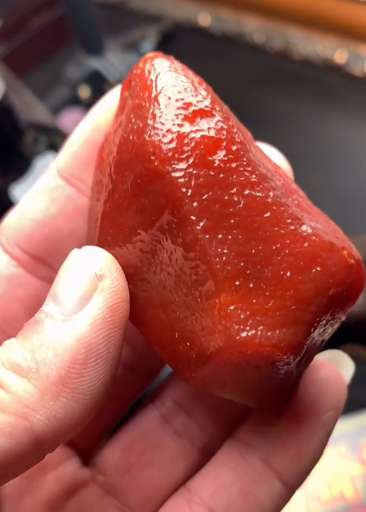 翡翠|红红火火的翡翠，红红火火的一年，定制不一样的红“彩”头