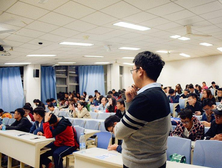 高校|不是“铁饭碗”，但福利一点不差的职业排名，入行了不想辞职