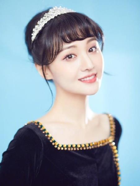 郑爽|郑爽父女吻戏被扒，看了郑爽的反应，才开始理解她的崩溃