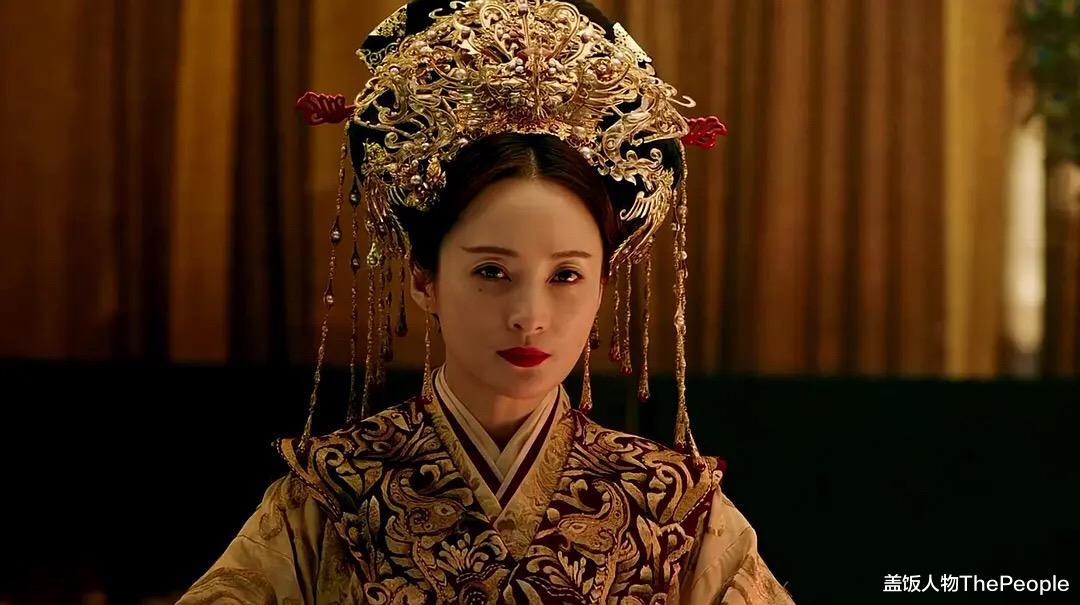 王菲|高龄生子对女星堪比“毁容”：有人一夜老十岁，有人被误认保姆