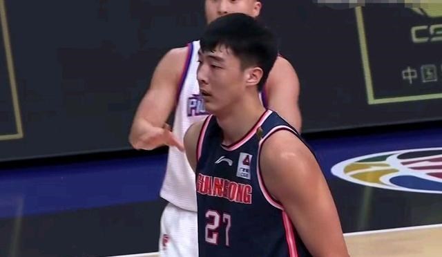 广东男篮|9分5篮板!广东2米13神塔强势崛起 19岁锋芒毕露 易建联终有接班人