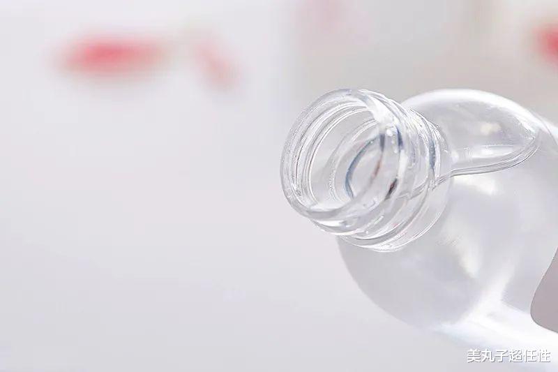 朱茵|化妆水的真相，是水光肌神器还是智商税收割机？