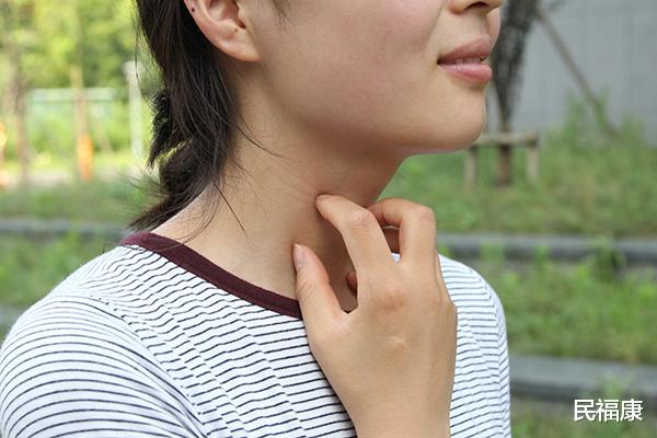 疾病|总感觉喉咙里面有东西,是什么原因?