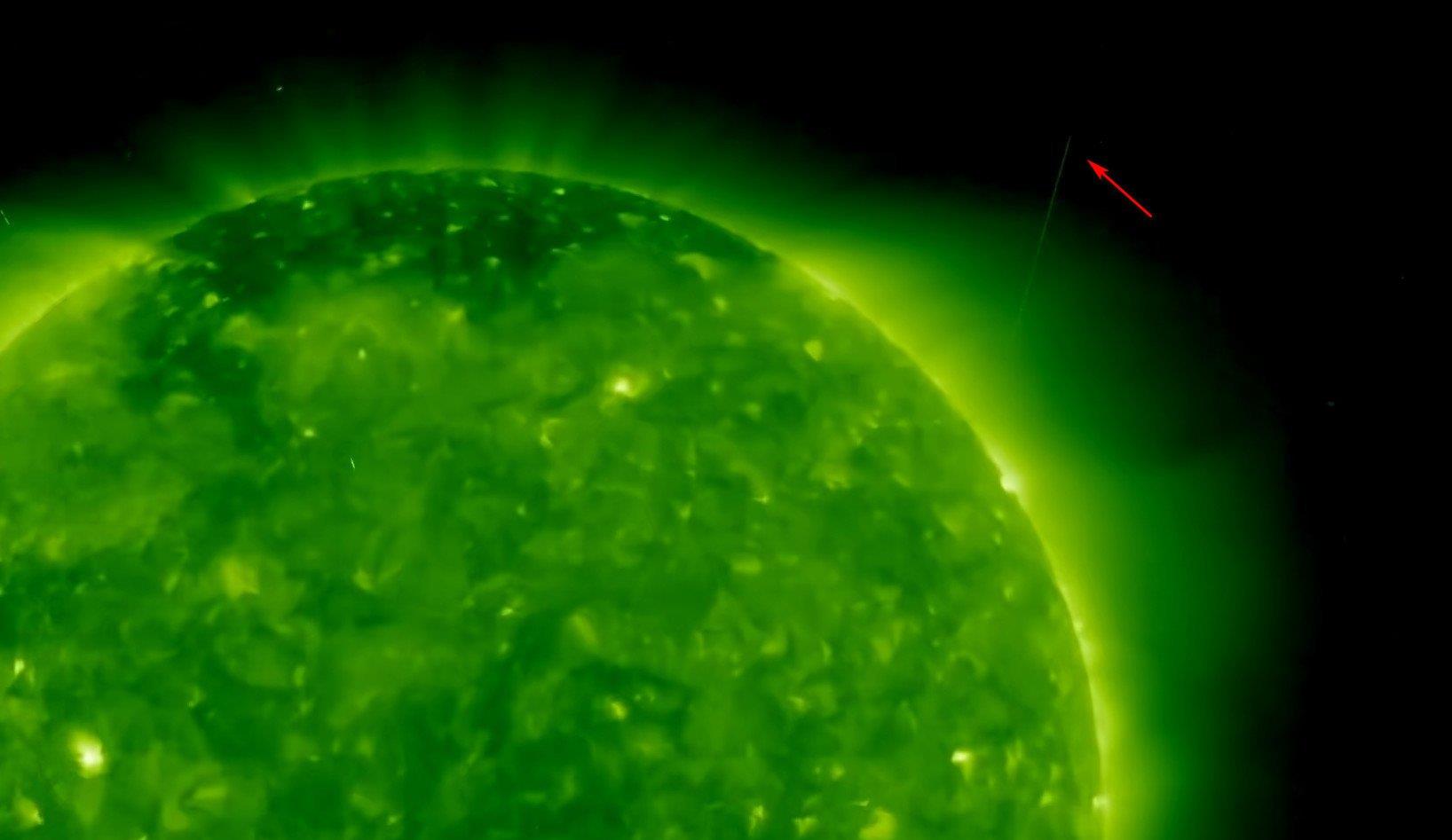 刘慈欣 NASA在太阳周围又发现巨型球状UFO，直径足有地球的十倍？