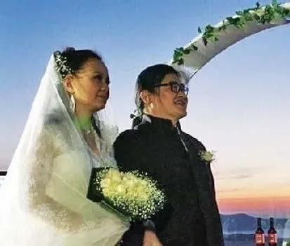 刘欢|刘欢：和老婆相识9天闪婚，恩爱33年，始终把普通妻子当做宝