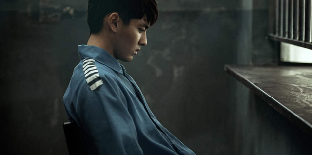 软妈硬爸|吴亦凡涉嫌强奸被批捕：他进监狱了，那些受伤的女孩怎么办？