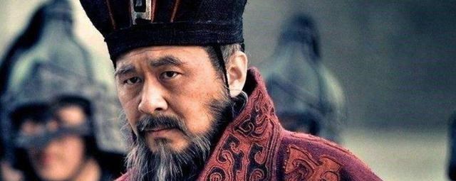 华佗|当年曹操为何执意杀华佗?12年后发现真高明,曹操或许是对的