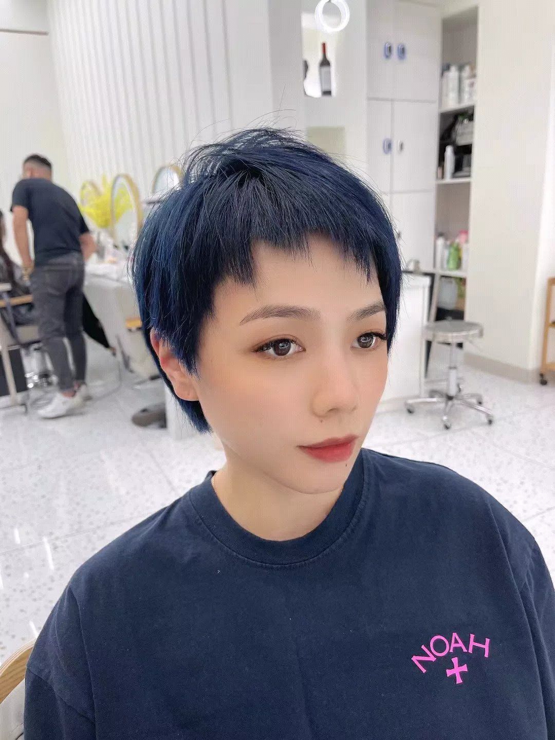 芹菜 20到60岁女士短发推荐，剪完年轻时尚，它能美到你上瘾