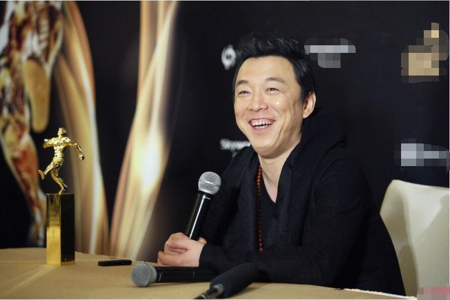 黄渤|不拍戏却永不过气的5位男星: 他曾6年无任何作品, 归来仍是一线顶级男星