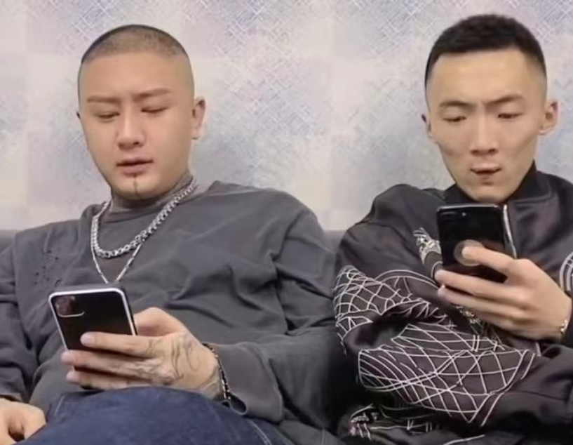 任嘉伦|李舒克嘲讽二驴女徒弟，称某大哥为其刷了3000万礼物，遭对方回怼