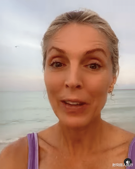 时尚丽人风行|特朗普最美前妻惊艳众人！无美颜下状态如少女，扎麻花辫显嫩30岁