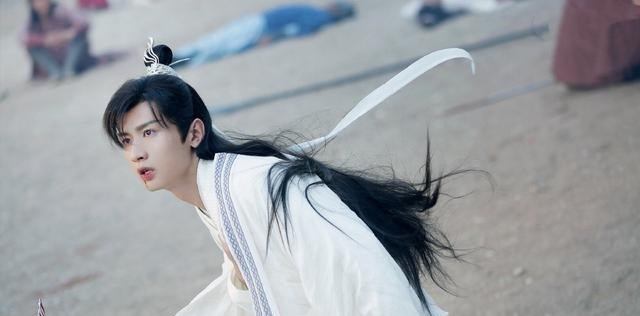 与君歌|《与君歌》首播热度夺冠，成毅演技获赞，傻白甜女主和剧情成败笔