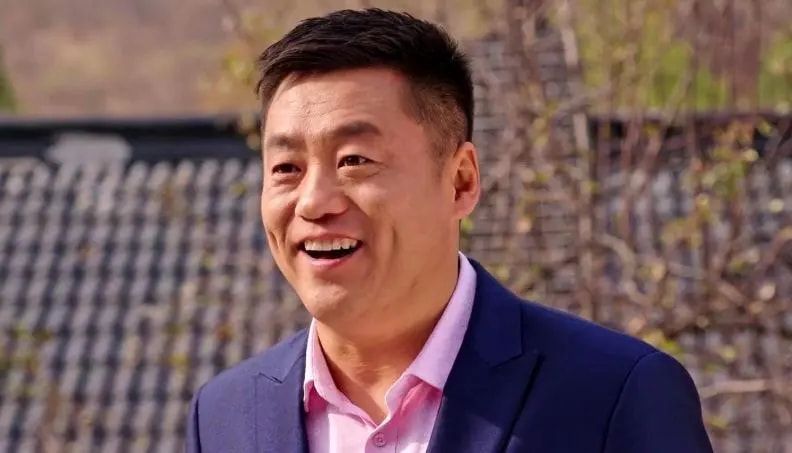 宋晓峰|宋晓峰新片又“扑”了，上线5天仅219万票房，“龙女郎”也撑不起