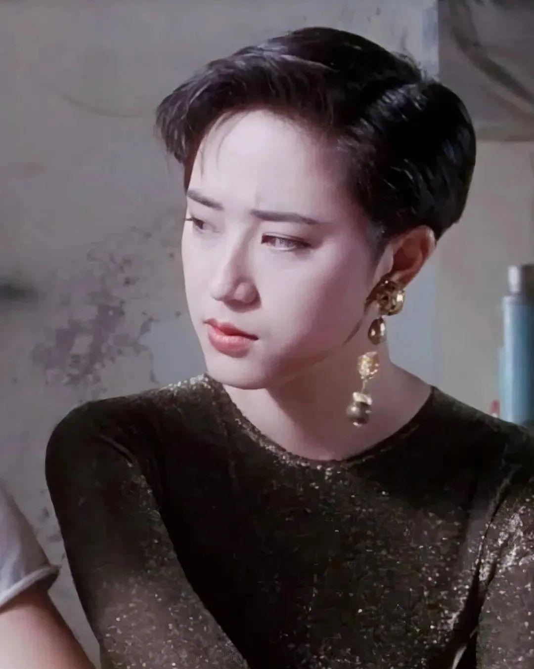 张敏|6位港圈女星的坎坷情史，关淑仪为活佛生子，张敏嫁小10岁导演