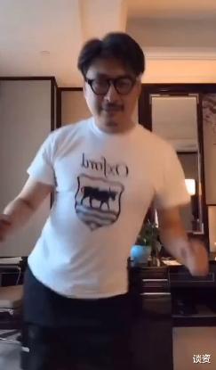 李湘|11岁王诗龄比李湘还圆润，肉嘟嘟的模样像极了王岳伦，身高快赶超妈妈