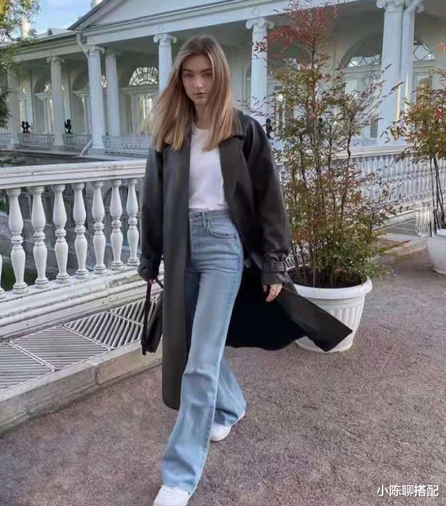 小陈聊搭配|初秋到来,风衣安排上!2个穿搭重点3个搭配思路,时髦又高级