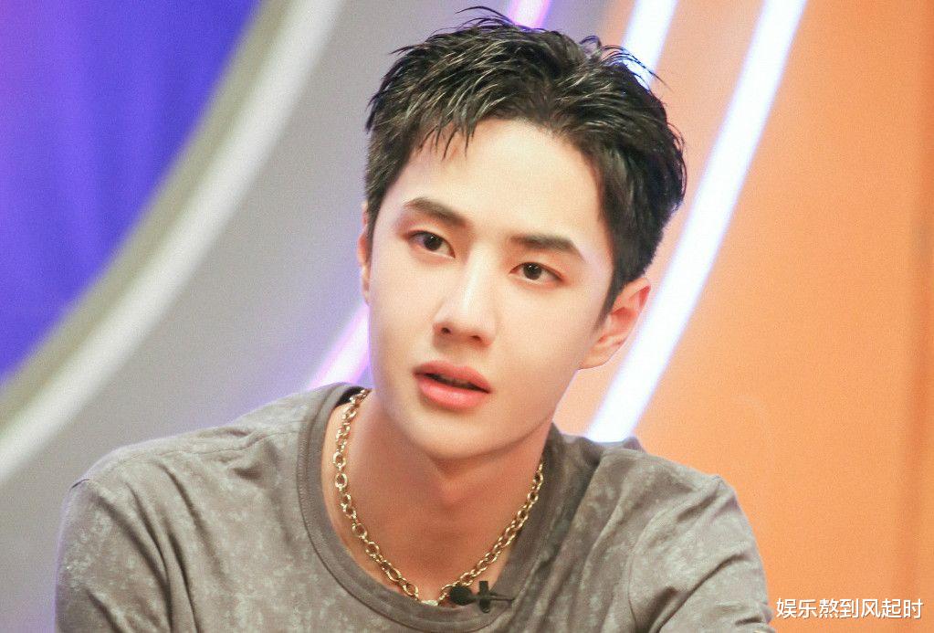 娱乐熬到风起时 王一博感知自己热度下降?曝其不敢与品牌续约,怕赔付高额赔偿金