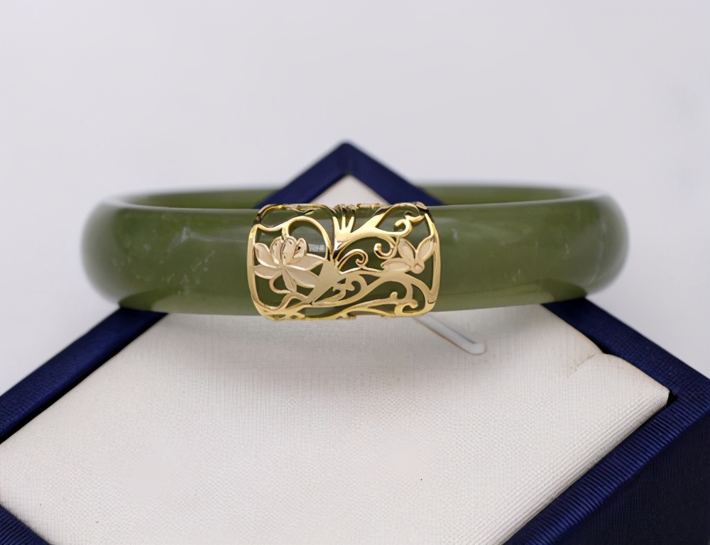 老玩家|心爱的翡翠手镯摔坏了,这三个方法可以起死回生!