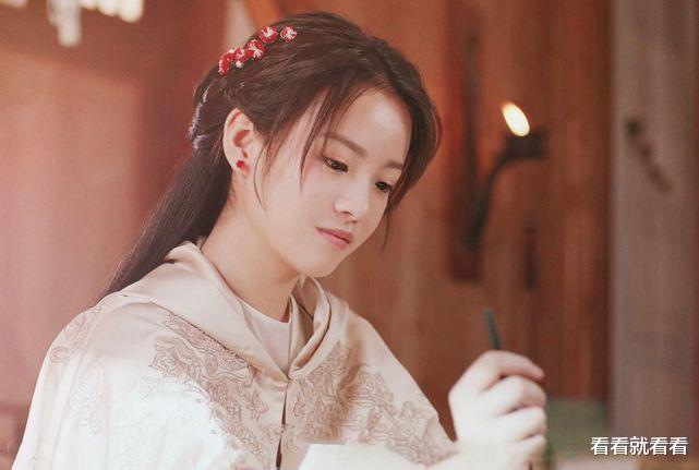 李庚希|长得一般，还非要演“第一美人”，你不尴尬谁尴尬？