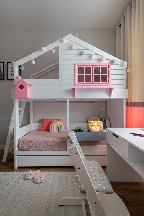 香港四口之家的生活,60㎡小屋设计得井然有序,虽不华丽却很温馨