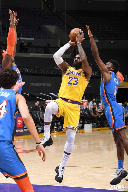 MVP|3场比赛4个加时！关键1攻1防杀死雷霆，詹皇告诉你何谓MVP