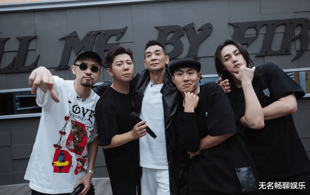 黄家驹|《海阔天空》是黄家驹的绝唱，无论在那个时代，依然是经典·