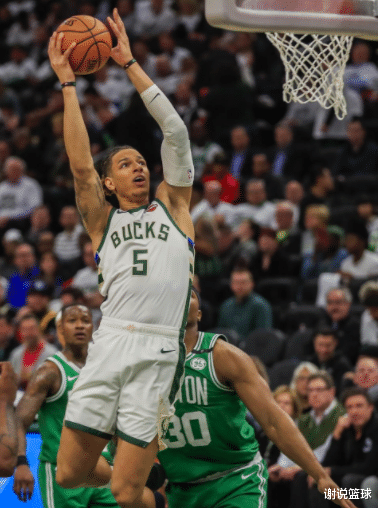 火箭队|2分！0分！火箭455万新援难堪大用，淡出联盟只是时间问题？