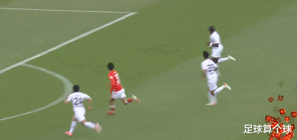 广州队|广州队2-0中超黑马！球迷：恒大青训实现全华班，中国足球有希望