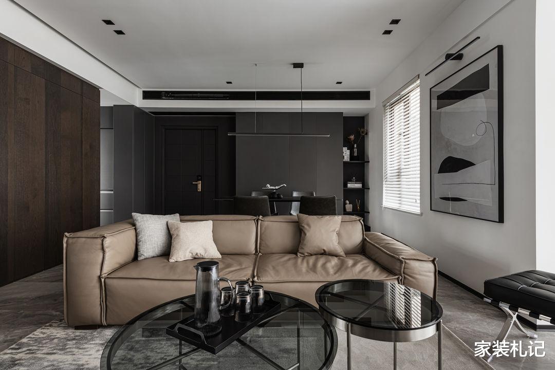 家装札记|120㎡,稳重端庄的材质,安静舒适的设计,生活舒适又惬意