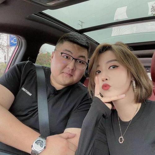 赵丽颖|和两大千万网红的爱恨纠葛，是三角恋情还是刻意炒作?