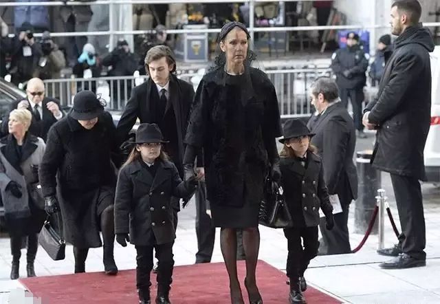 席琳|许久未见,她竟然病重至几乎瘫痪?