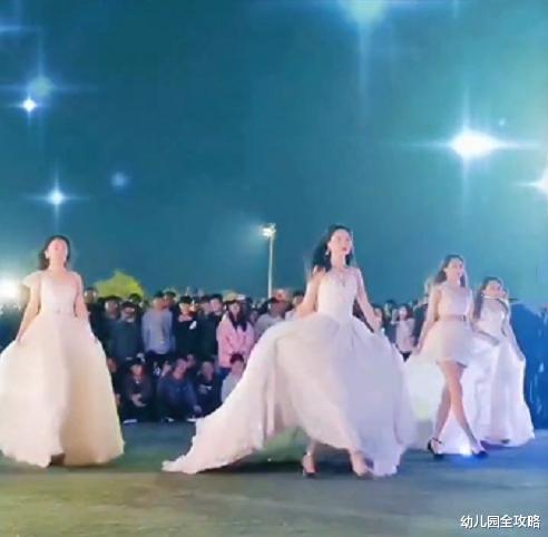 教师|封校期间的大学生们，走秀、跳广场舞、当托尼老师，简直无所不能