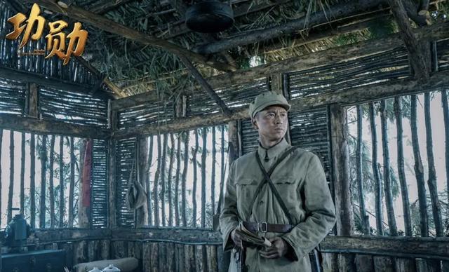 王雷|全网热度第一！王雷新剧《功勋》，凭什么这么能打？