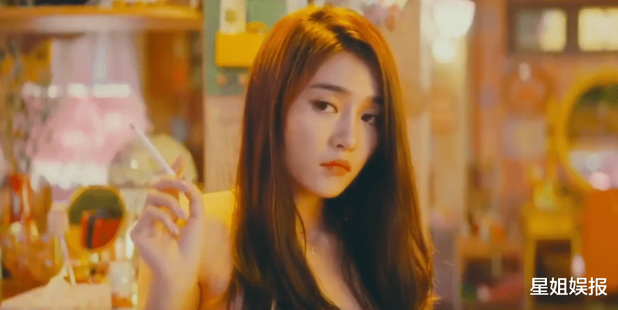 校花|曾被称为“北大史上最牛校花”的她，逐梦演艺圈6年，资源差还不火！