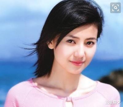 高圆圆|高圆圆婚前的混乱情史，靠美貌迷倒4位帅哥，3次深陷缠足风波