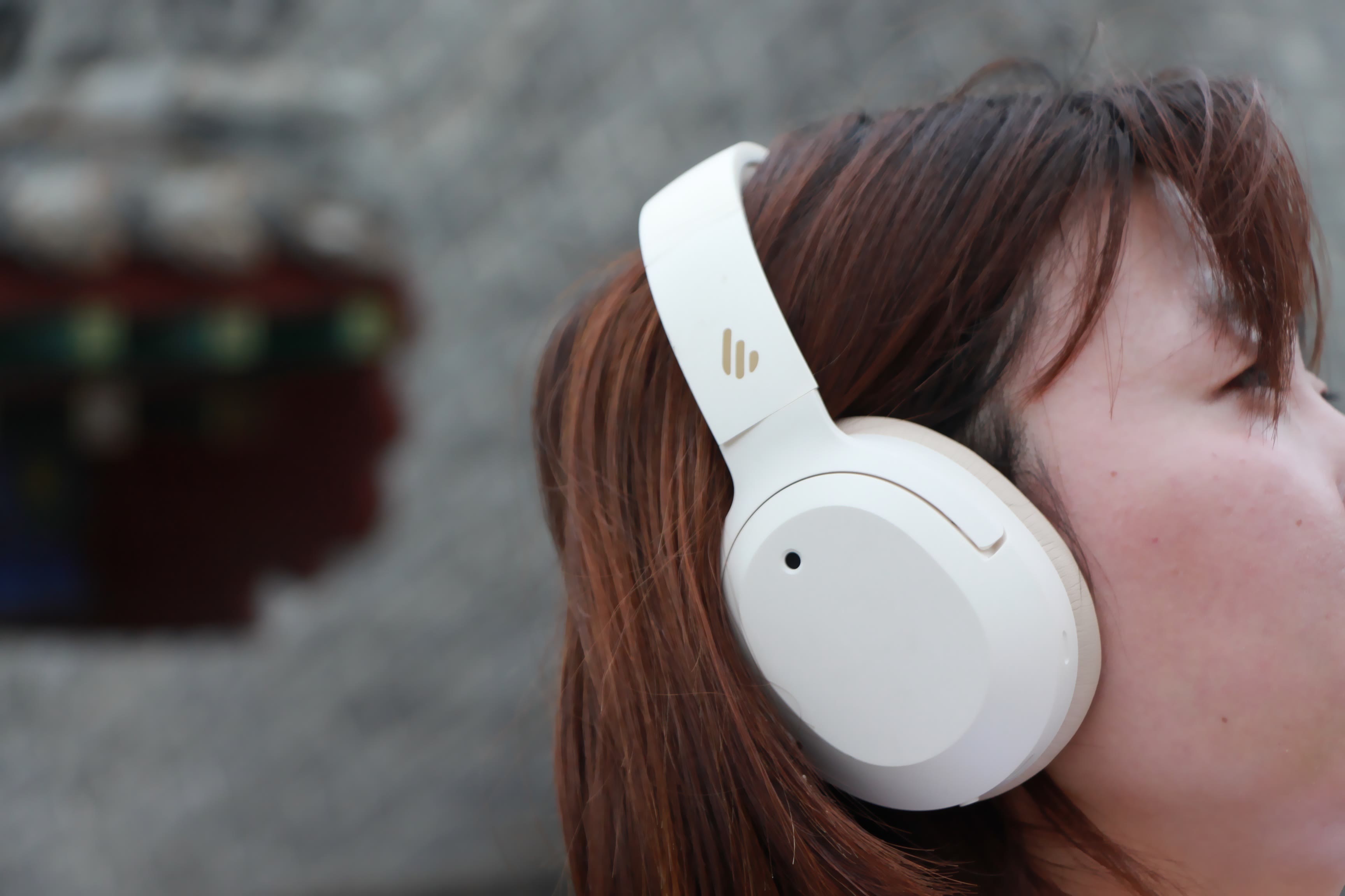 藍牙耳機|漫步者頭戴式藍牙耳機W820NB體驗，顏值、音質、降噪均在線