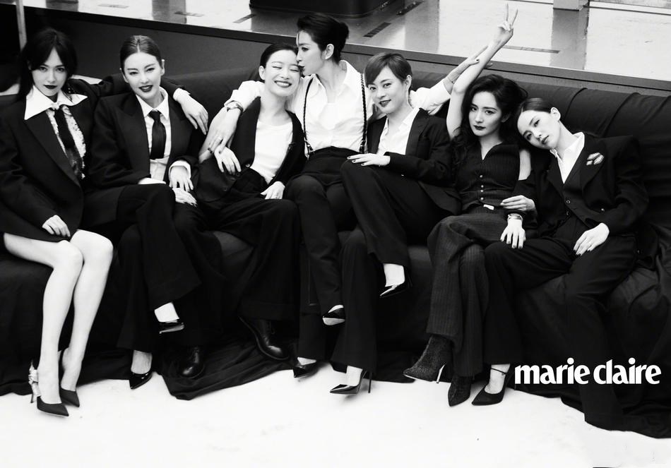 刘诗诗|刘诗诗只和杨幂亲密互动，尴尬的不只是唐嫣，倪妮其实更尴尬