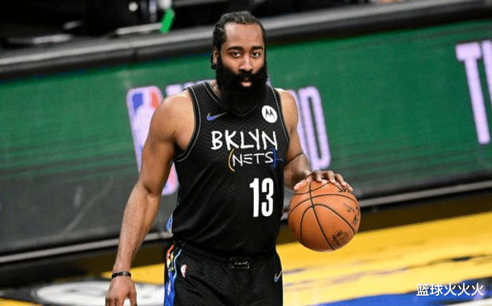 詹姆斯·哈登|没那么糟！曝哈登离场后，跑步机上热身+队医不让回，G2或能复出