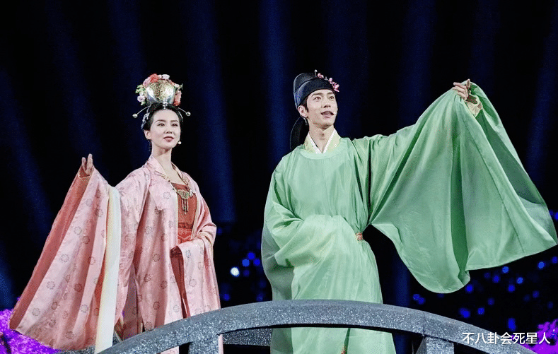 林志玲|中秋晚会阵容强大，流量明星断崖式减少，还有实力歌手横跨四台